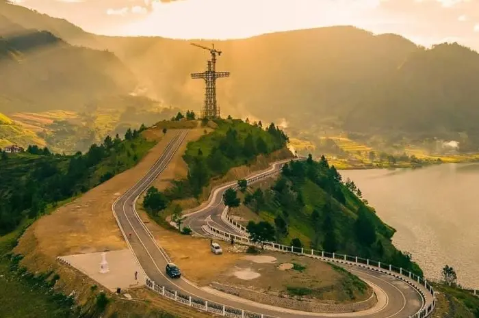 Bukit Sibea-Bea, Tempat Terbaik Menikmati Pemandangan Danau Toba di Samosir