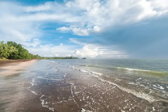 Destinasi Wisata Terbaik di Tanah Laut Yang Cocok Untuk Semua Jenis Traveler