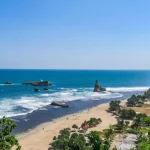 Wisata Pantai di Pacitan yang Cocok untuk Petualangan Alam & Rekreasi Keluarga